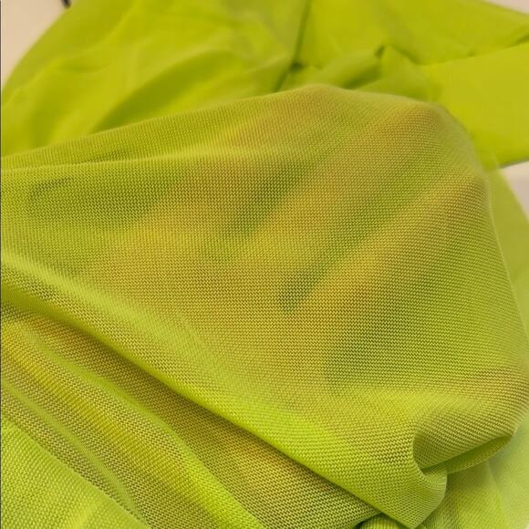 Fashion Nova Green coverup pants with ruffle - Picture 4 of 4